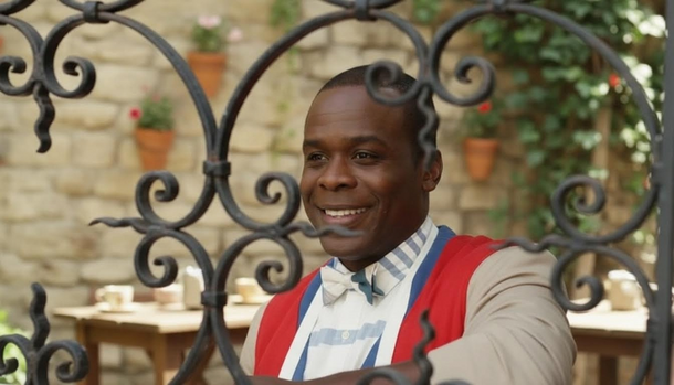 MCU Star’s Canceled-Too-Soon Sitcom Just Dropped Free to Stream