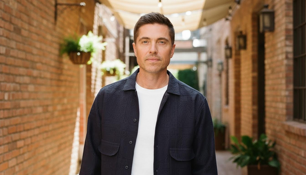 Eric Winter Hints at Chenford Endgame After The Rookie Season 8 Kidnapping
