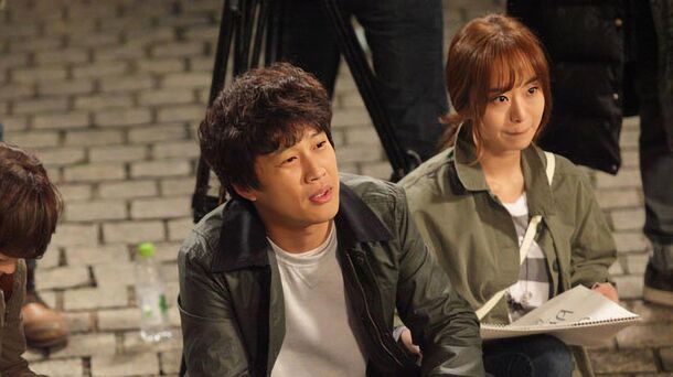 7 Shocking K-Dramas That Expose Dark Reality Of South Korean Entertainment Industry - image 4