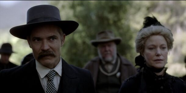How does the Deadwood movie end? - image 1
