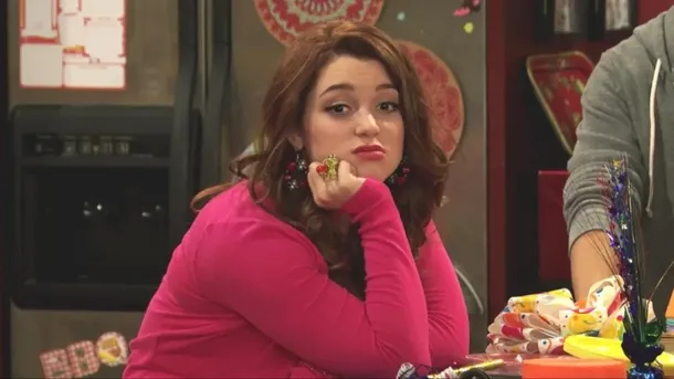 What happened to Harper in Wizards Beyond Waverly Place?