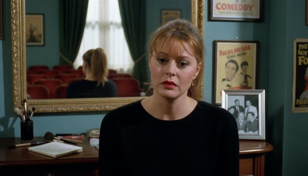 After 9/11, Jane Leeves recalls returning to 'Frasier' set, questioning comedy itself