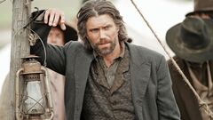 Who does Cullen end up with in Hell on Wheels? The finale answers it without ever showing it