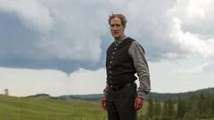 How does the Swede die in Hell on Wheels?