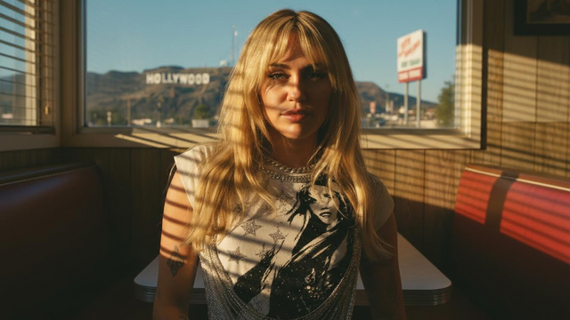 Miley Cyrus' iHeartRadio Music Awards Speech Includes a Heartfelt Hannah Montana Shout-Out