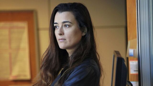 Why did Ziva leave NCIS in real life? It wasn't about the money